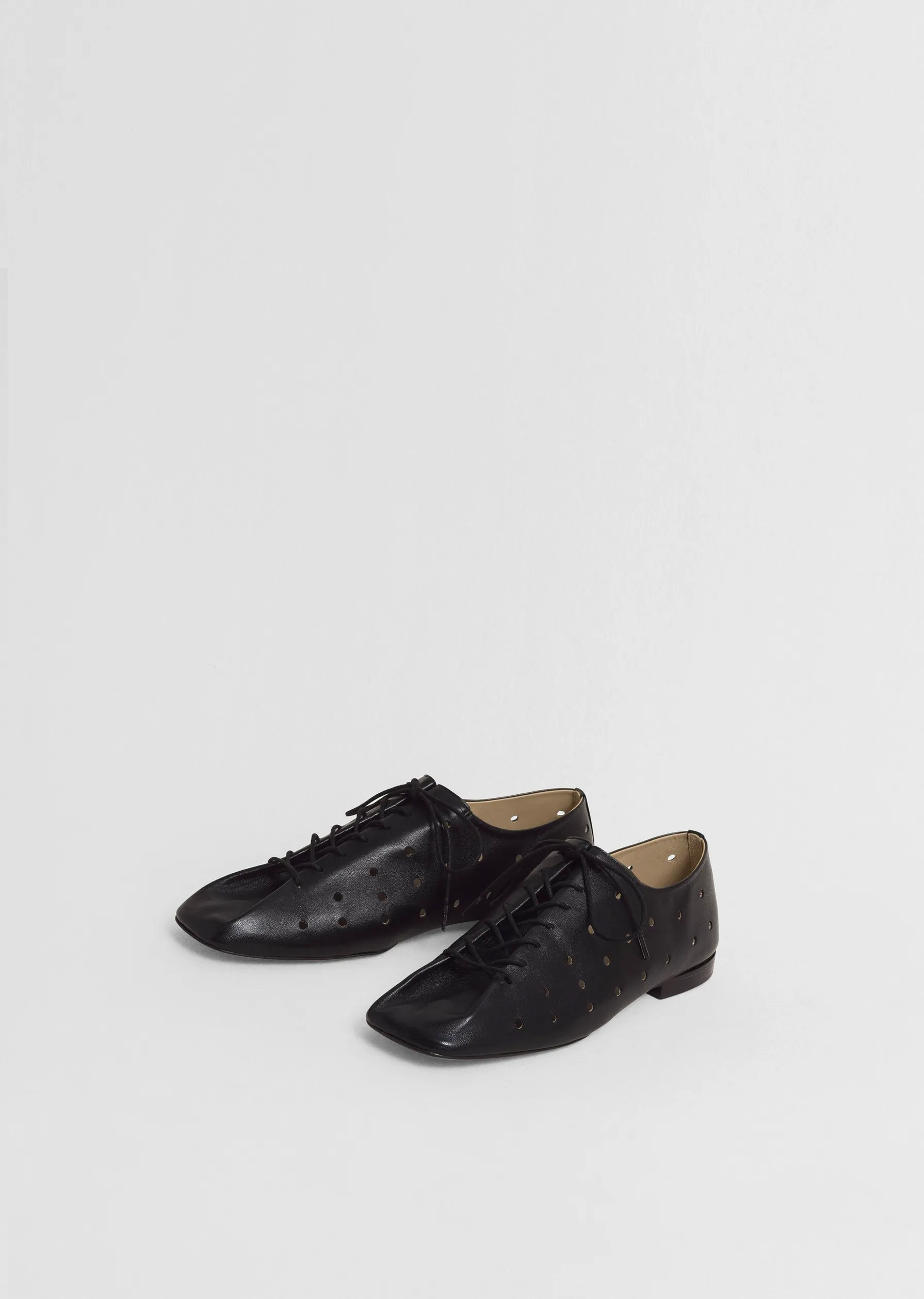 Flat Derbies — Black